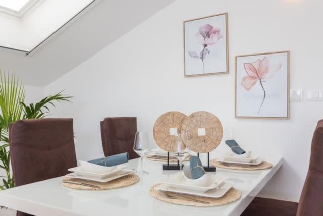 Luxury Apartment Anto With Sea View And Balcony Banjole Kültér fotó