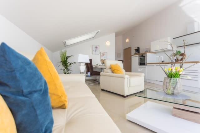 Luxury Apartment Anto With Sea View And Balcony Banjole Kültér fotó
