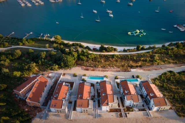 Luxury Apartment Anto With Sea View And Balcony Banjole Kültér fotó